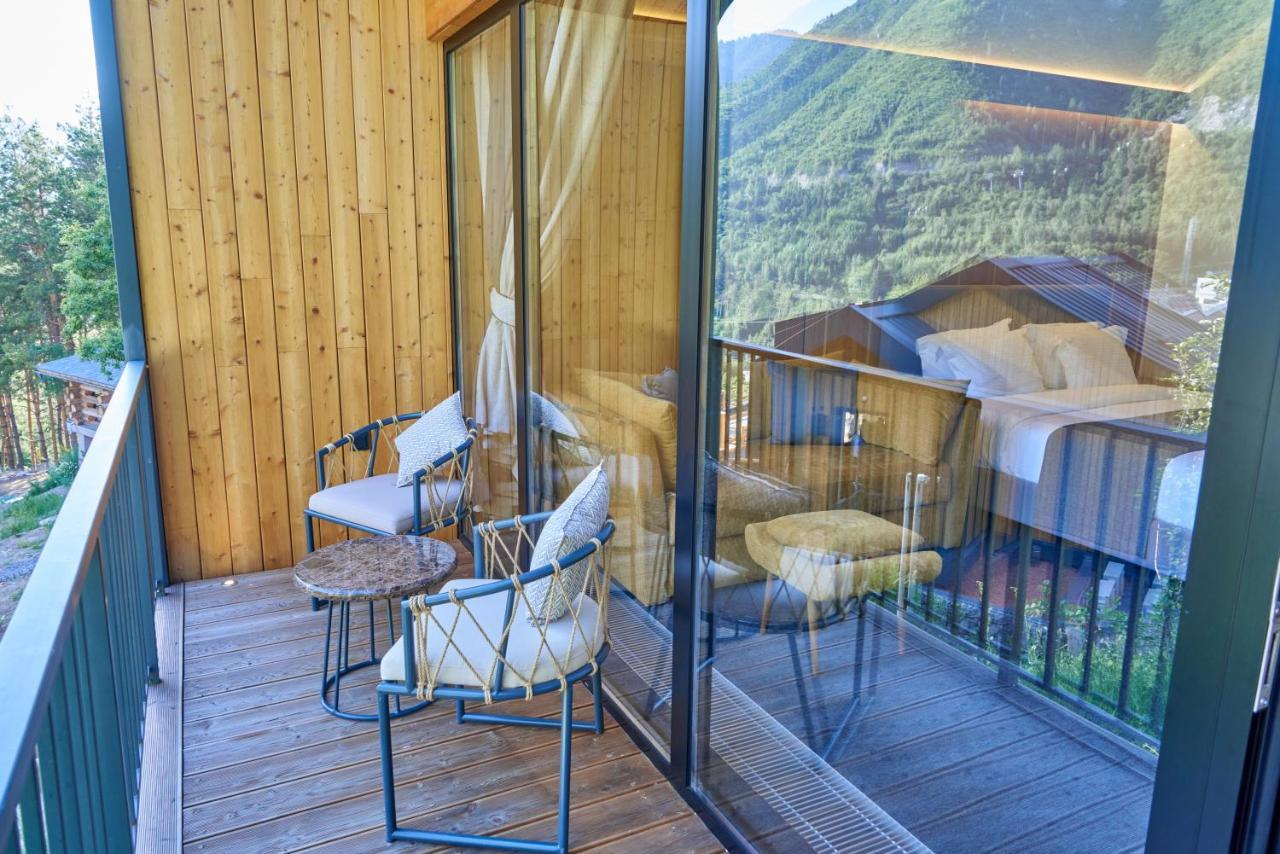 Qazaq Auyl Eco Hotel Almaty Esterno foto