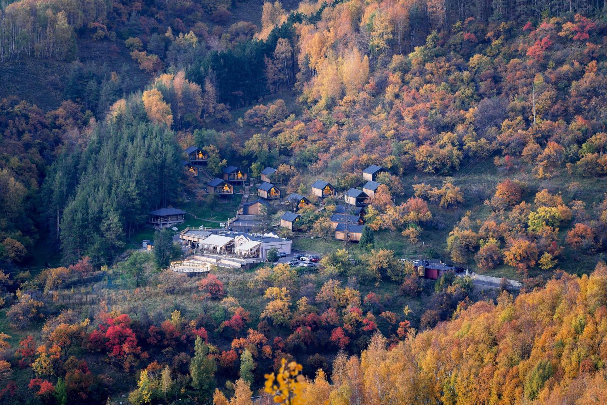 Qazaq Auyl Eco Hotel Almaty Esterno foto